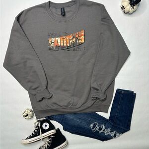 New “Keep it spooky” 👻 great custom sweatshirt perfect for Halloween. Unisex